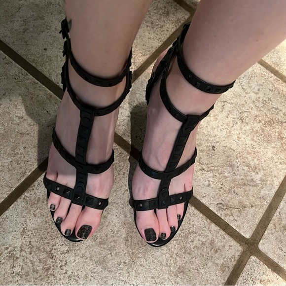 Kenneth Cole Tabb 11 black leather studded sandal rockstud - Picture 5 of 10